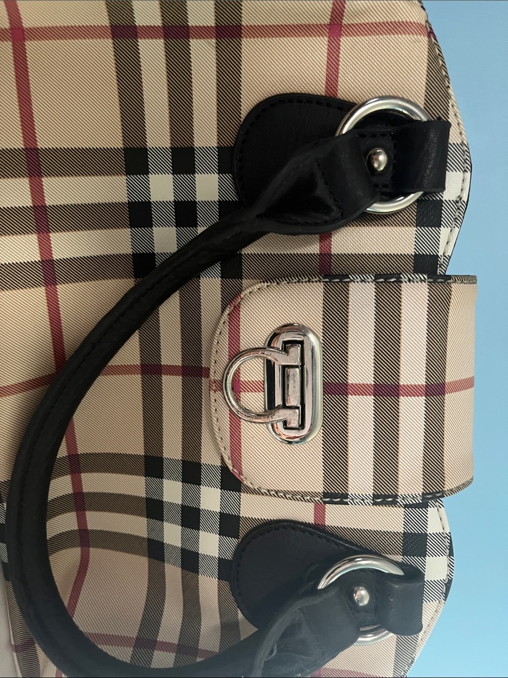 Classic Plaid Satchel Handbag in Beige - Picture 5 of 16